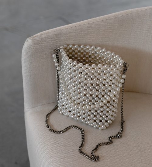 kaboompics_handbag-made-of-pearls-25025